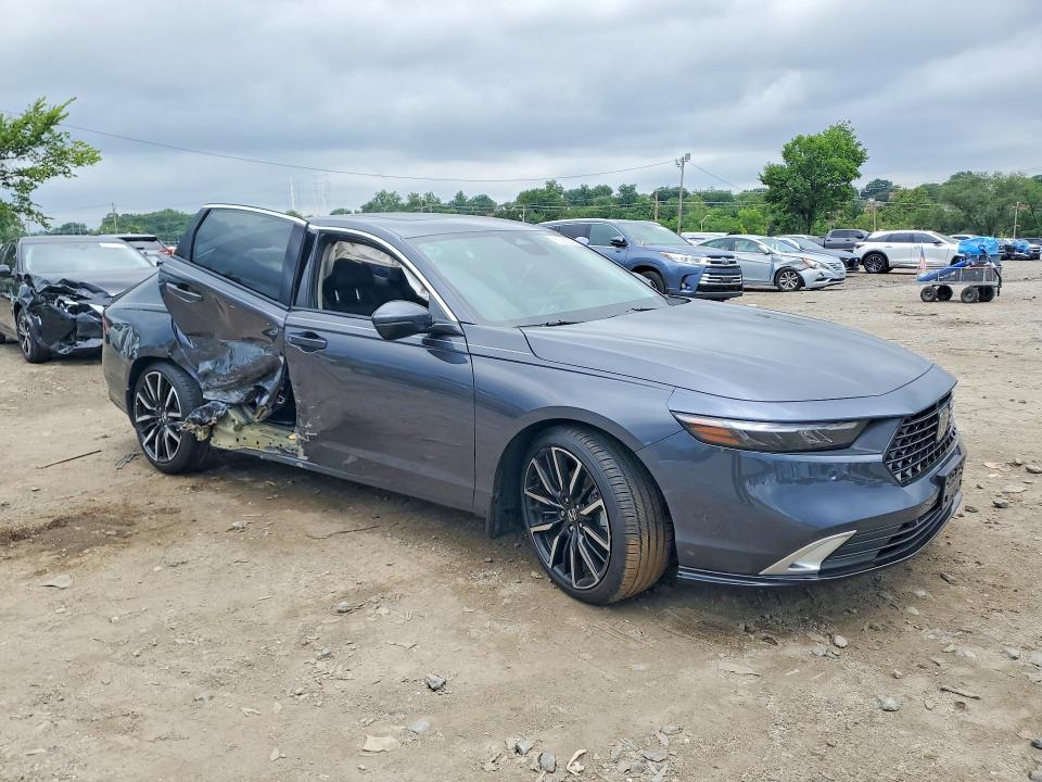 Photo 4 from auction – 2025 HONDA ACCORD with VIN 1HGCY2F83SA063414