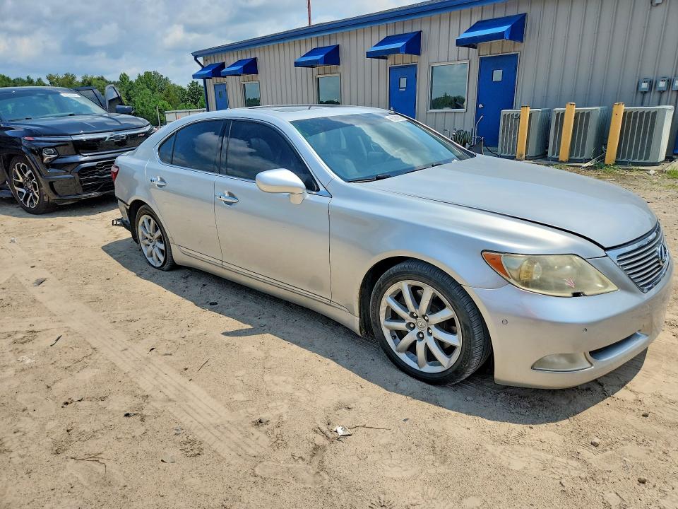 Photo 4 from auction – 2007 LEXUS LS with VIN JTHBL46F675019473