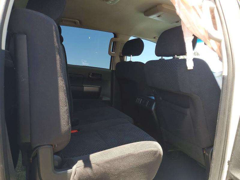 Photo 10 from auction – 2012 TOYOTA TUNDRA with VIN 5TFDY5F14CX243717