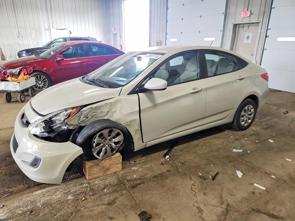 HYUNDAI ACCENT 2016 with VIN KMHCT4AE4GU118864 - Photo from auction