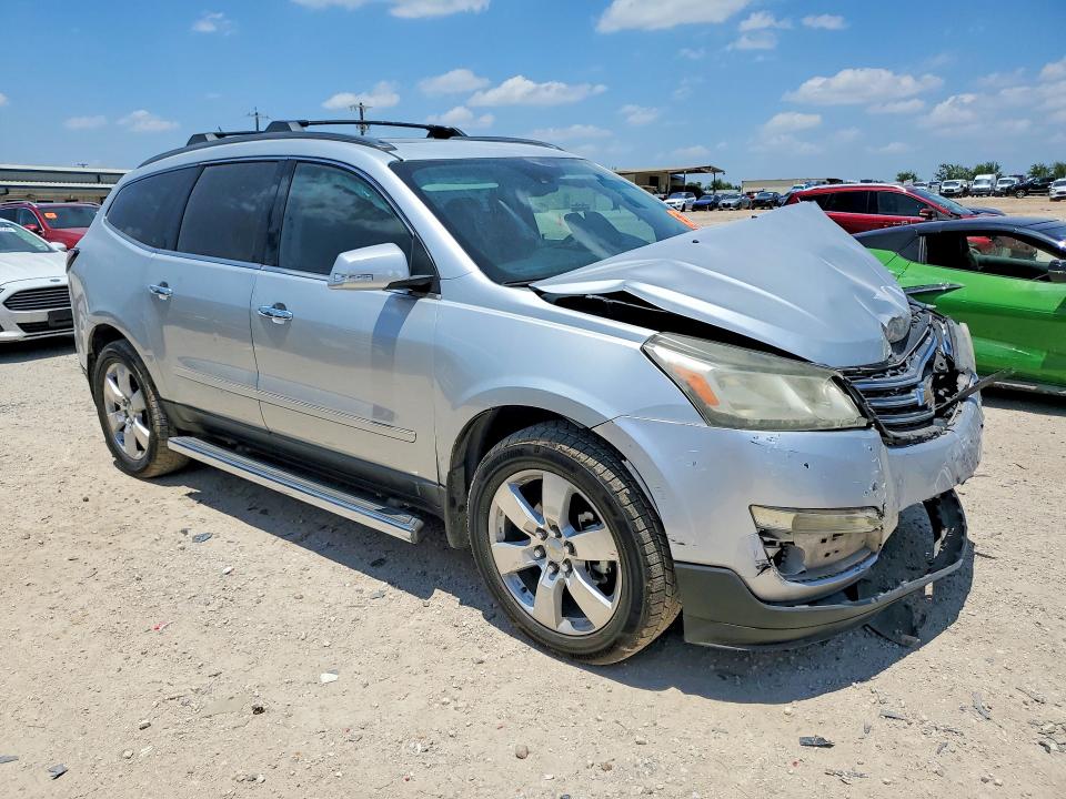 Photo 4 from auction – 2014 CHEVROLET TRAVERSE with VIN 1GNKRJKD8EJ172290