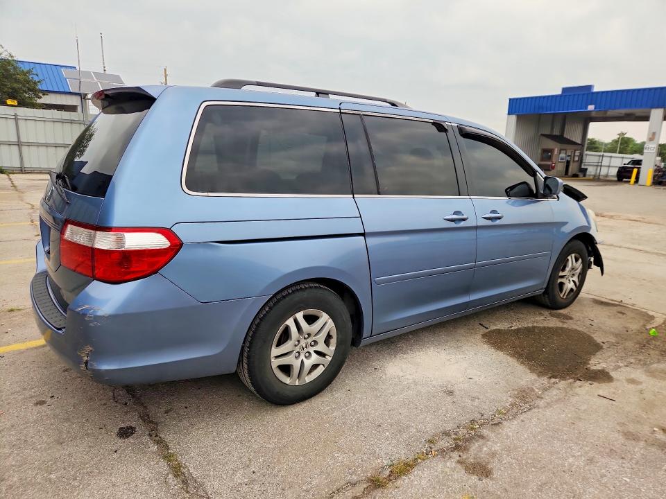 Photo 3 from auction – 2006 HONDA ODYSSEY with VIN 5FNRL38406B083768