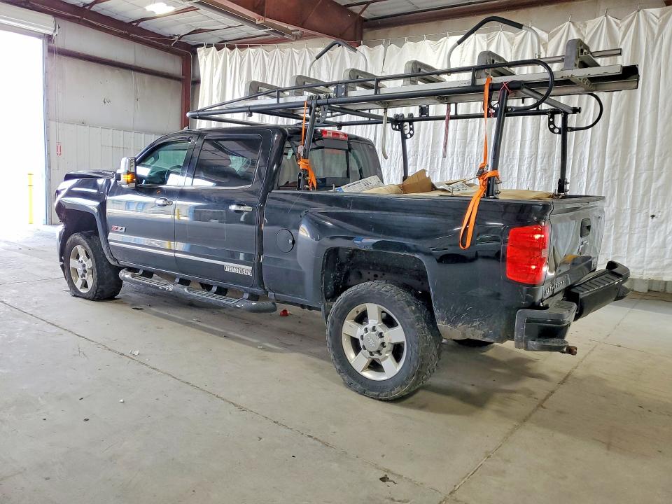 Photo 2 from auction – 2016 CHEVROLET SILVERADO with VIN 1GC1KWE83GF303278