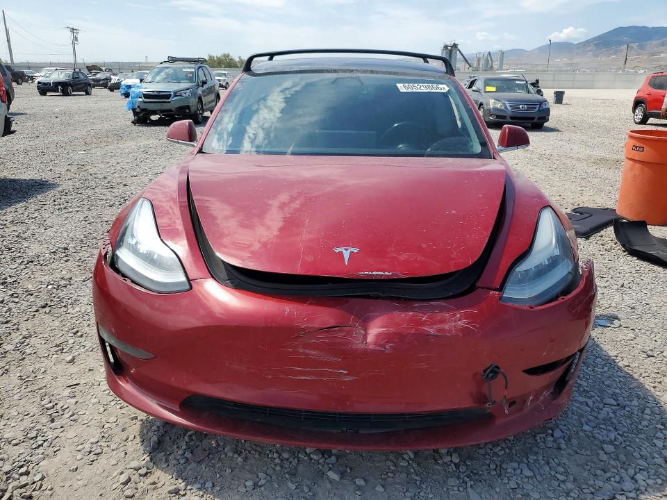 Photo 5 from auction – 2018 TESLA MODEL 3 with VIN 5YJ3E1EB4JF091484