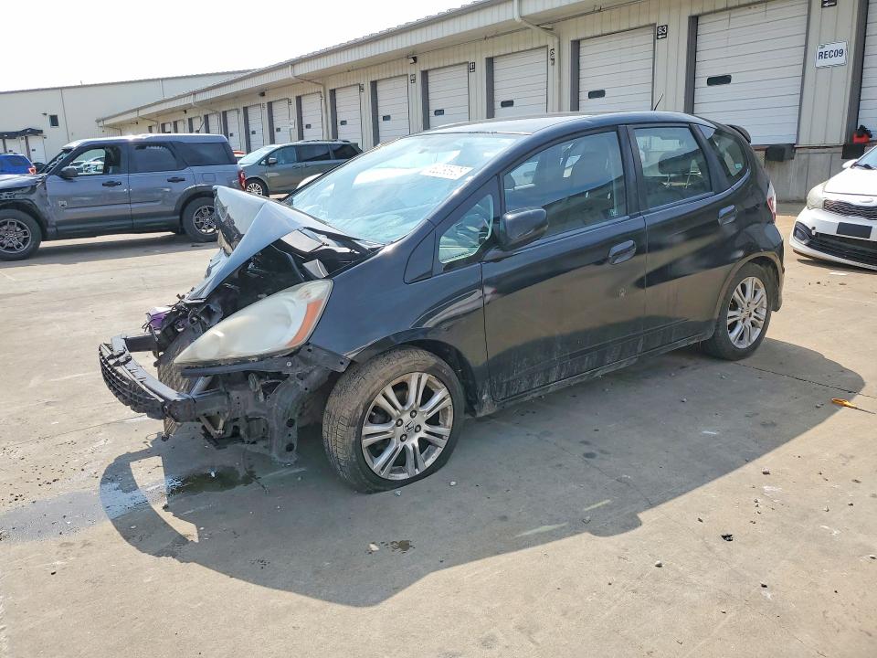 HONDA FIT 2009 with VIN JHMGE88469S068762 - Photo from auction