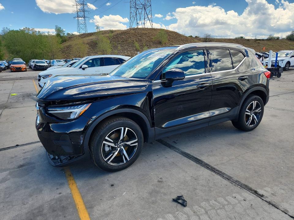 2024 VOLVO XC40 - Търг №63291446