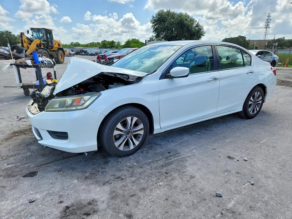 HONDA ACCORD 2015 with VIN 1HGCR2F32FA275163 - Photo from auction