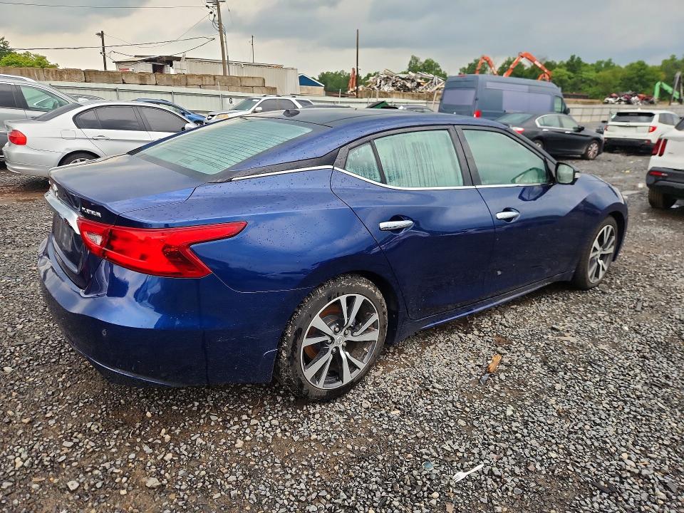 Photo 3 from auction – 2016 NISSAN MAXIMA with VIN 1N4AA6AP2GC391859