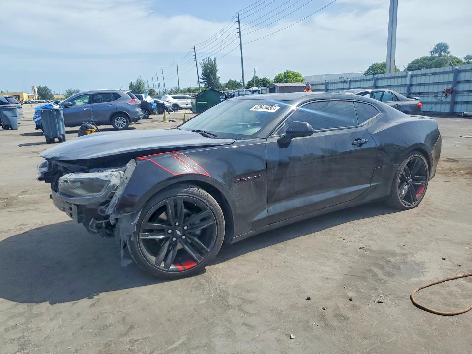 CHEVROLET CAMARO 2018 with VIN 1G1FD1RS7J0191872 - Photo from auction