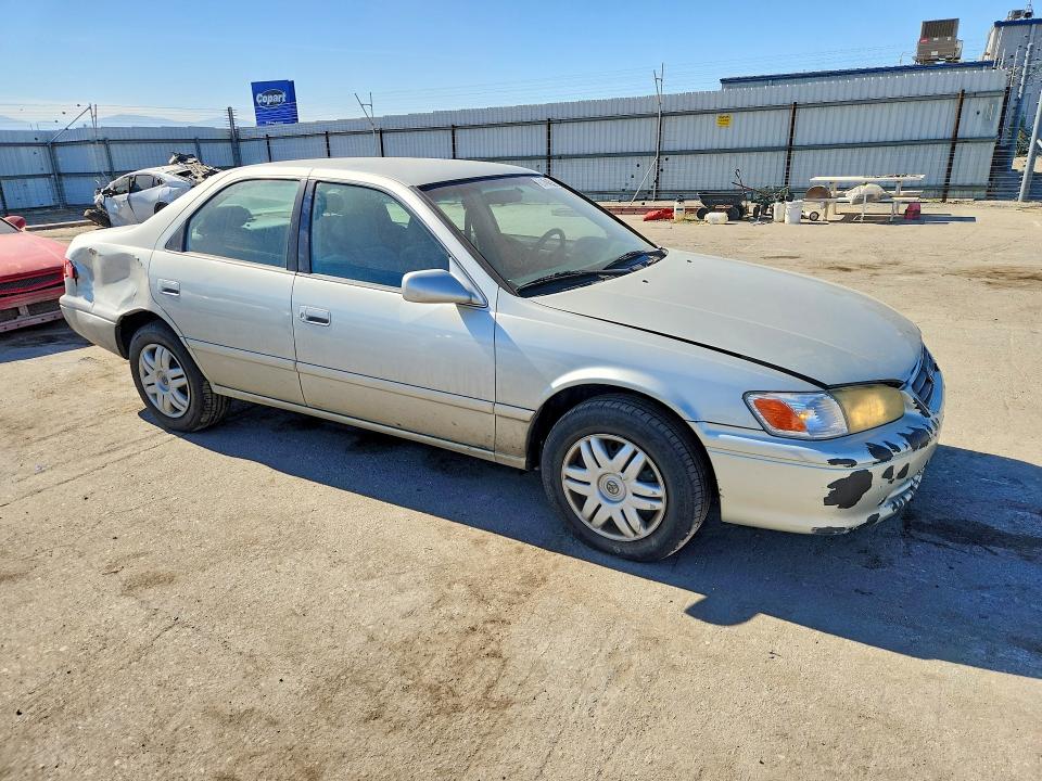 Photo 4 from auction – 2000 TOYOTA CAMRY with VIN 4T1BF22K4YU100720