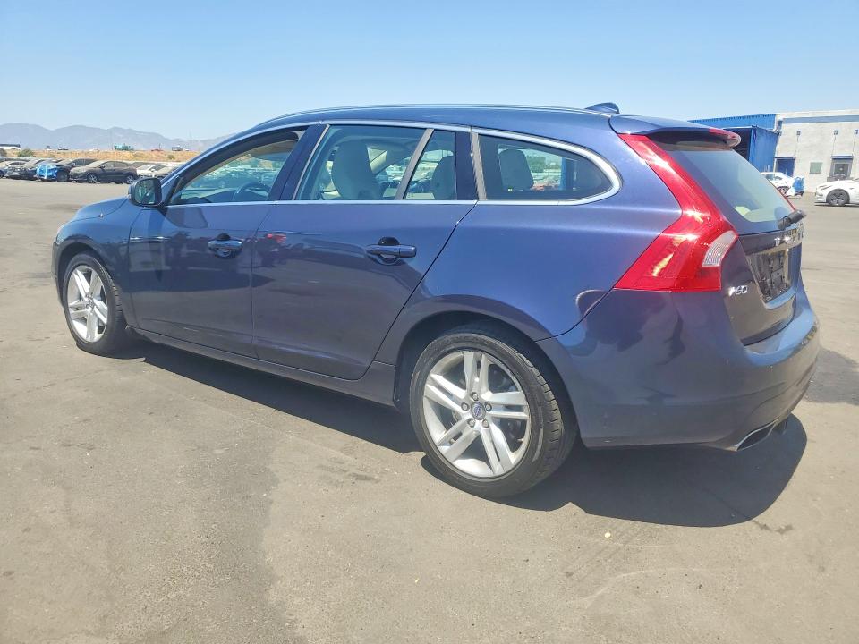 Photo 2 from auction – 2015 VOLVO V60 with VIN YV126MED8F1192212