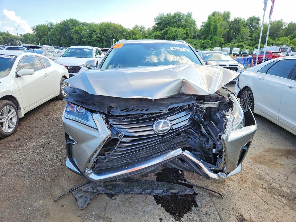 Photo 5 from auction – 2018 LEXUS RX with VIN JTJDZKCA4J2002165