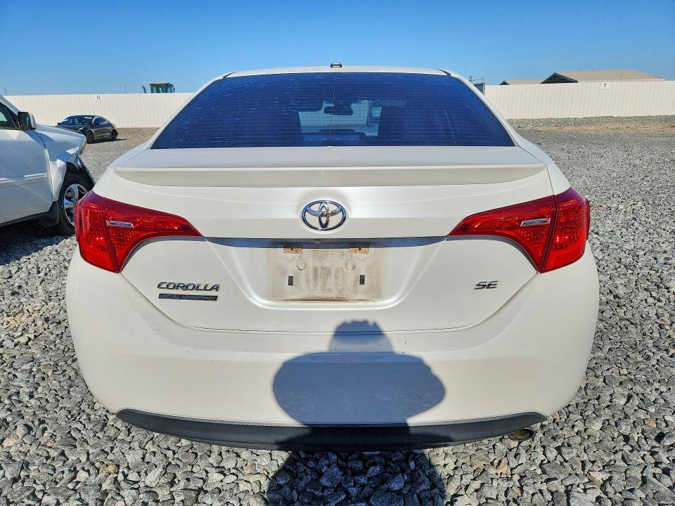 Photo 6 from auction – 2017 TOYOTA COROLLA with VIN 5YFBURHE3HP646779