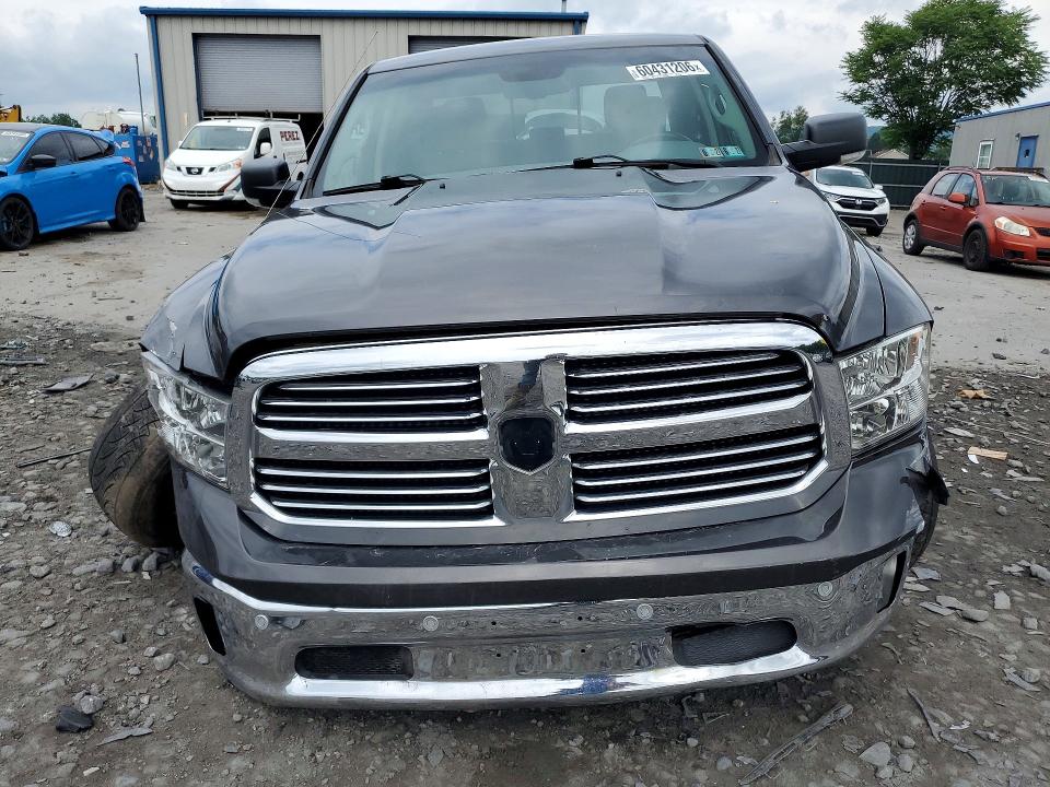 Photo 5 from auction – 2016 RAM 1500 with VIN 1C6RR7LT0GS287888