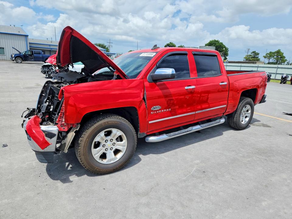 CHEVROLET SILVERADO 2015 z numerem VIN 3GCUKREC4FG456199 - Zdjęcie z aukcji
