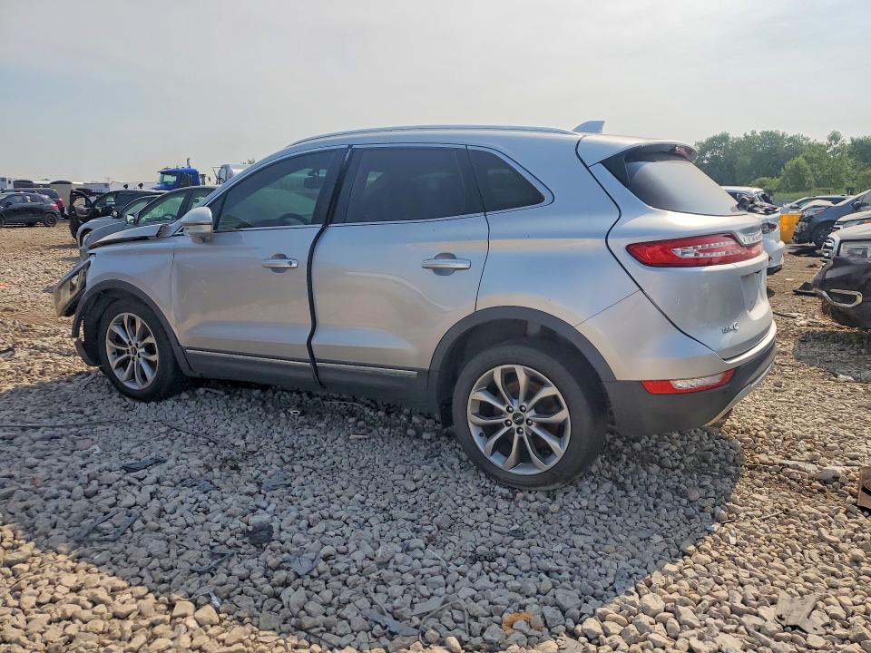 Photo 2 from auction – 2016 LINCOLN MKC with VIN 5LMCJ2C93GUJ16272