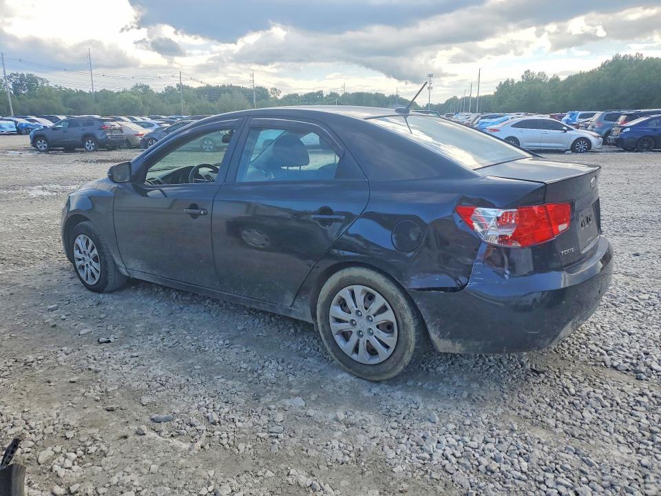 Photo 2 from auction – 2012 KIA FORTE with VIN KNAFU4A25C5625956