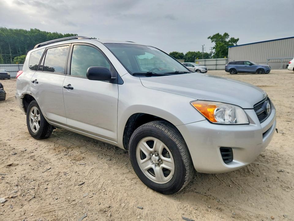 Photo 4 from auction – 2011 TOYOTA RAV4 with VIN 2T3ZF4DV0BW098383