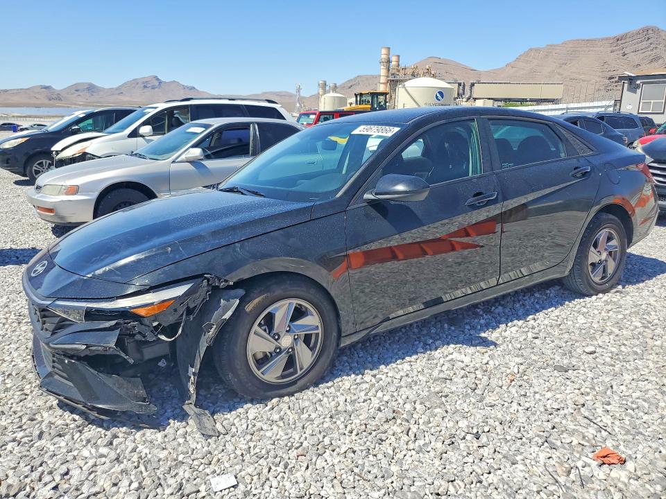 2024 HYUNDAI ELANTRA