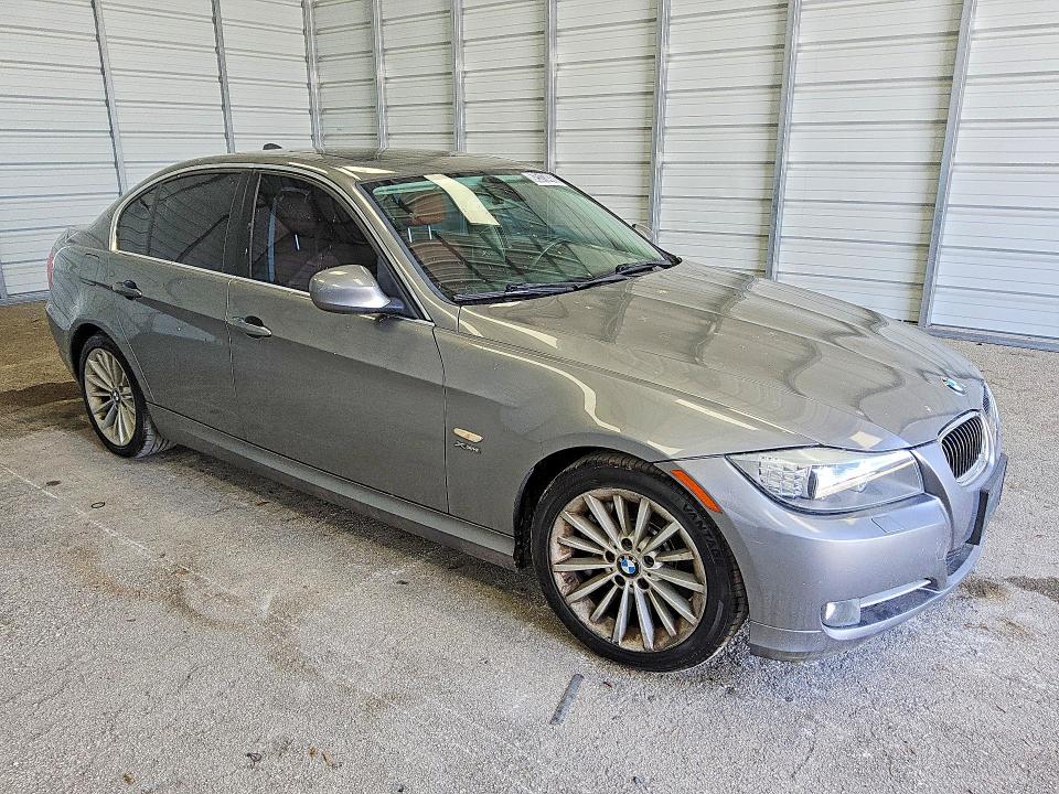 Photo 4 from auction – 2011 BMW 335 with VIN WBAPL5C53BA917986
