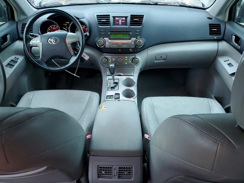 Photo 8 from auction – 2008 TOYOTA HIGHLANDER with VIN JTEES43A582041991