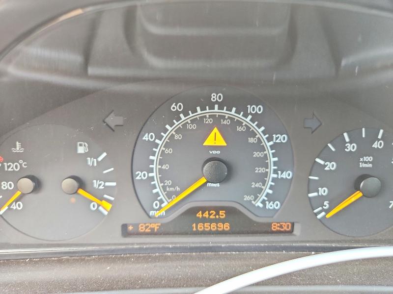 Photo 9 from auction – 1999 MERCEDES-BENZ E with VIN WDBJF65H3XA824307