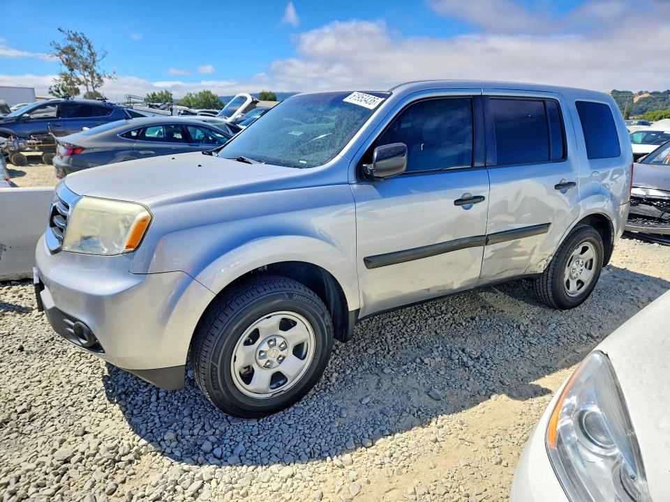 HONDA PILOT 2012 with VIN 5FNYF3H26CB032529 - Photo from auction