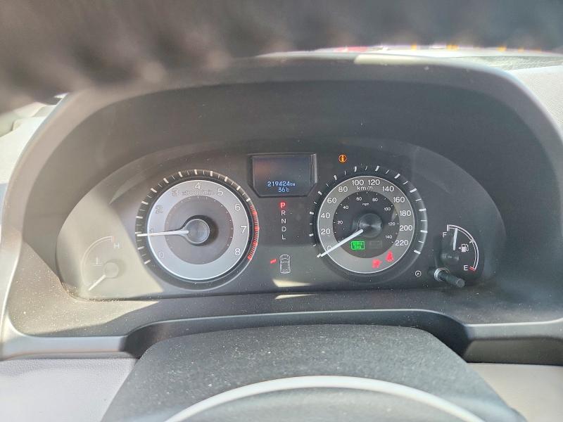 Photo 9 from auction – 2015 HONDA ODYSSEY with VIN 5FNRL5H90FB507554