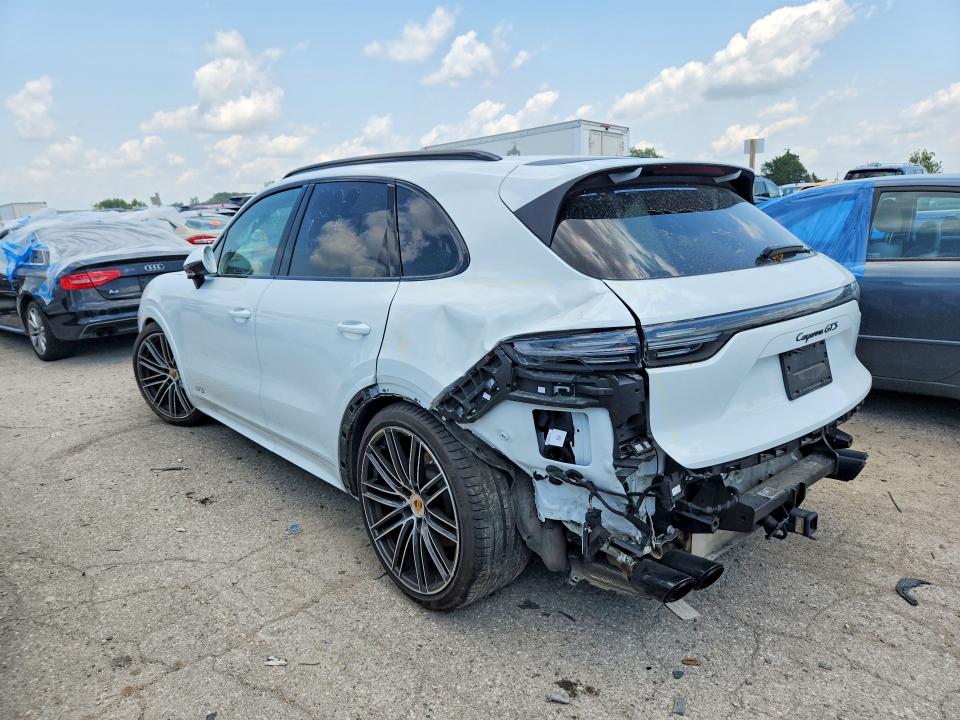 Photo 2 from auction – 2021 PORSCHE CAYENNE with VIN WP1AG2AY7MDA34885