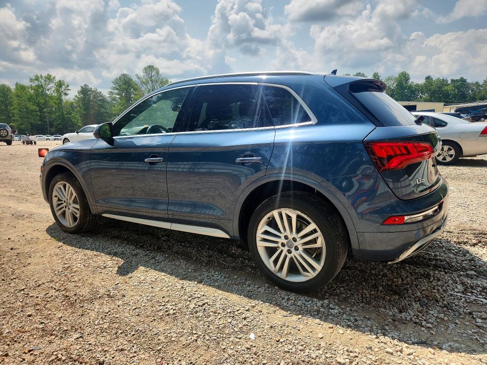 Снимка 2 от търг – 2018 AUDI Q5 с VIN WA1CNAFY8J2054907