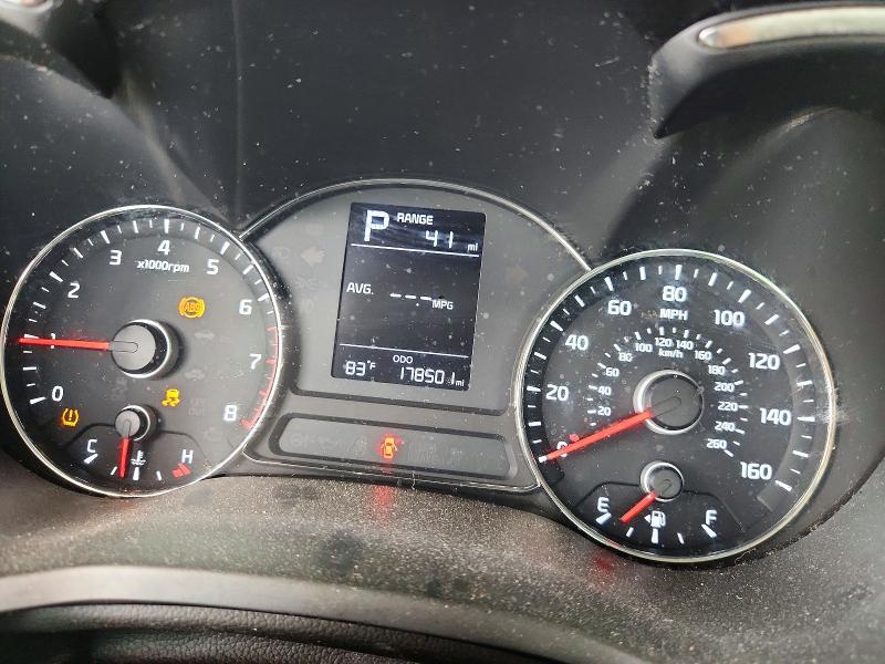 Photo 9 from auction – 2017 KIA FORTE with VIN 3KPFK4A79HE069764