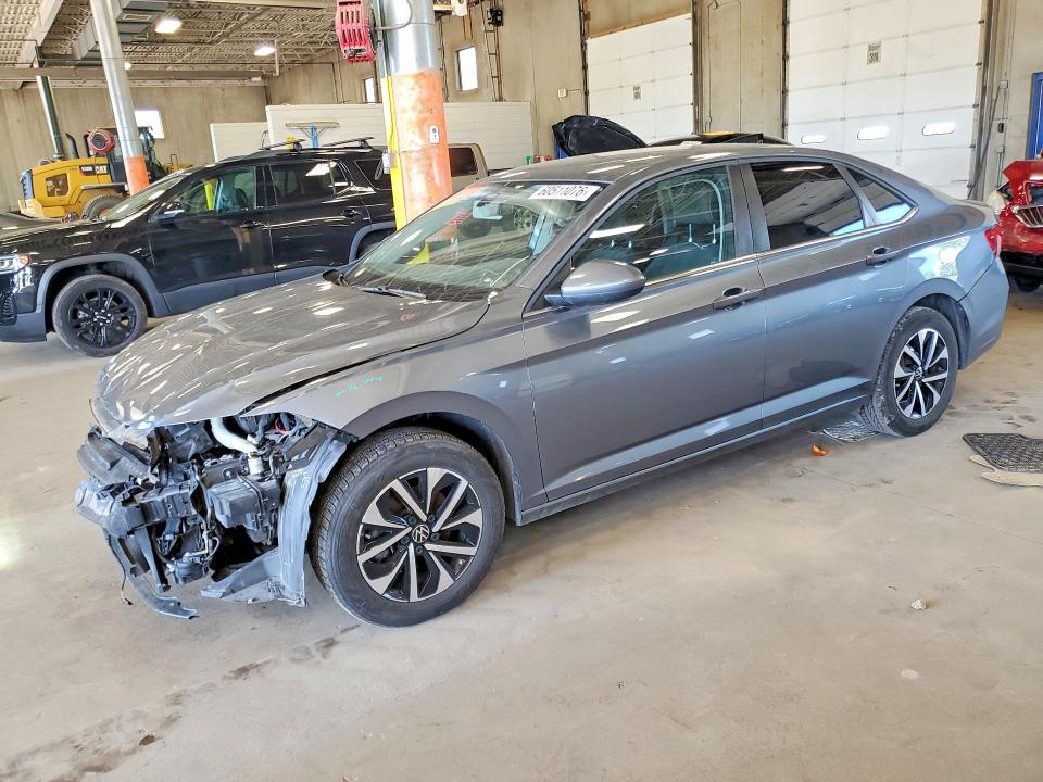 VOLKSWAGEN JETTA 2022 with VIN 3VWCM7BU8NM011503 - Photo from auction