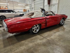 Foto 3 de la subasta – 1969 FORD THUNDERBIRD con VIN 6Y85Q109804