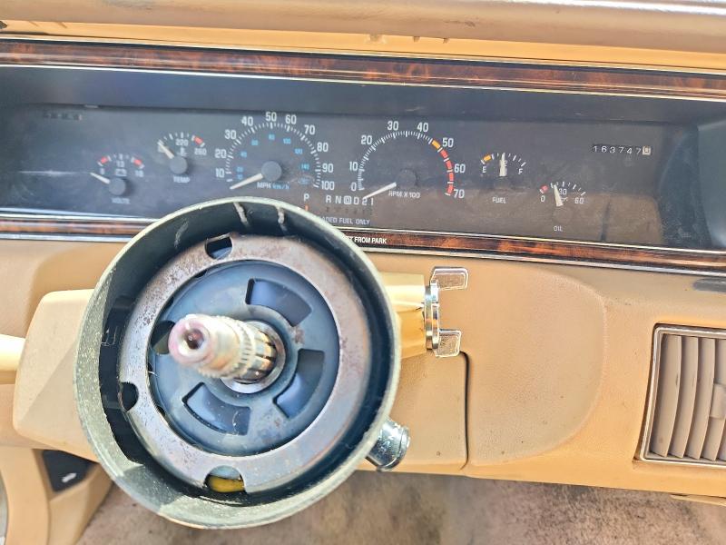 Foto 9 de la subasta – 1992 BUICK ROADMASTER con VIN 1G4BR8372NW408974