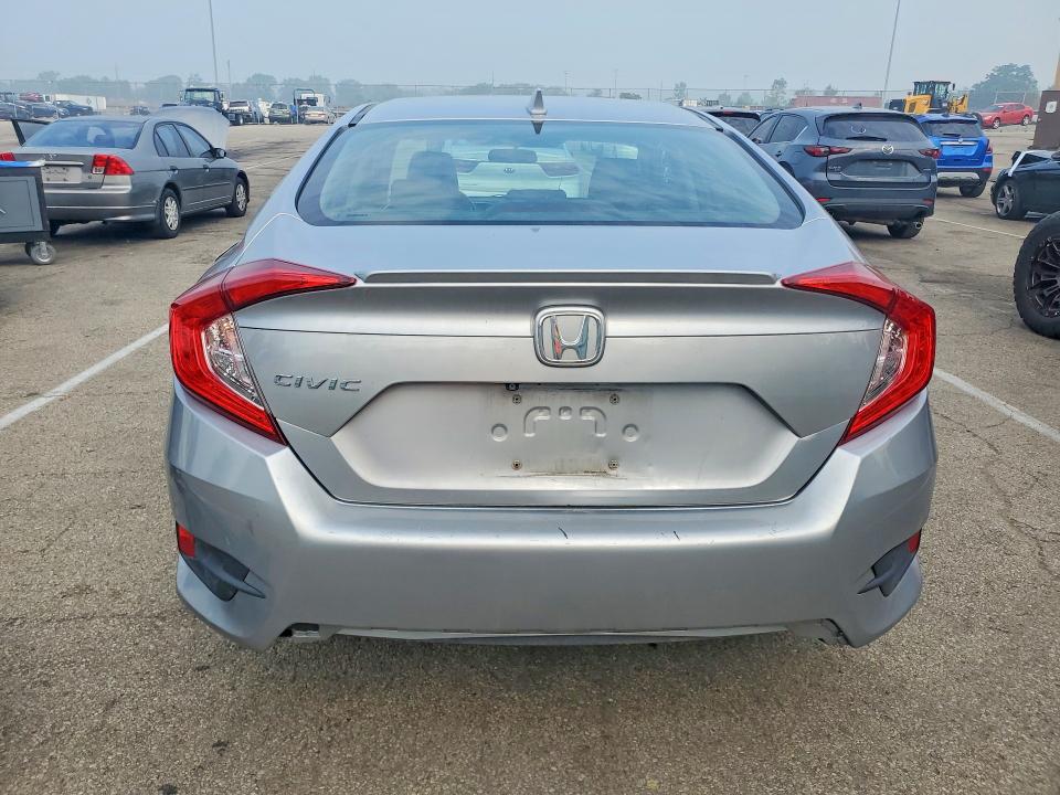 Photo 6 from auction – 2020 HONDA CIVIC with VIN 19XFC1F34LE016142