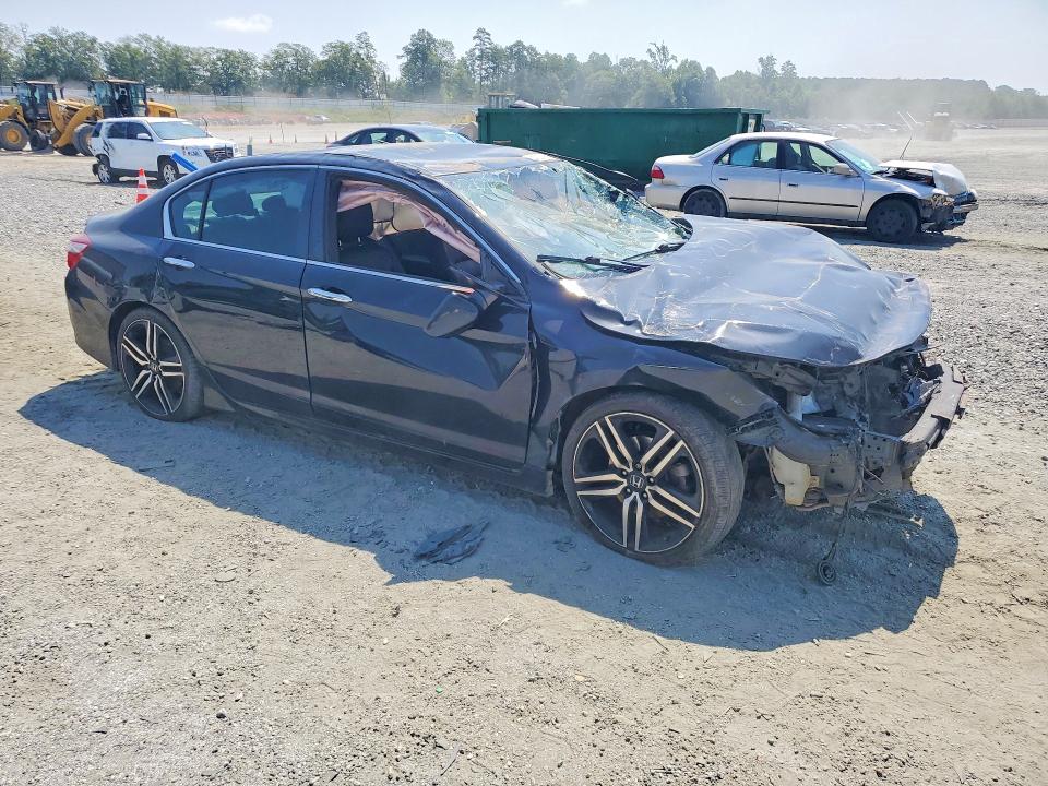 Photo 4 from auction – 2017 HONDA ACCORD with VIN 1HGCR2F14HA004428