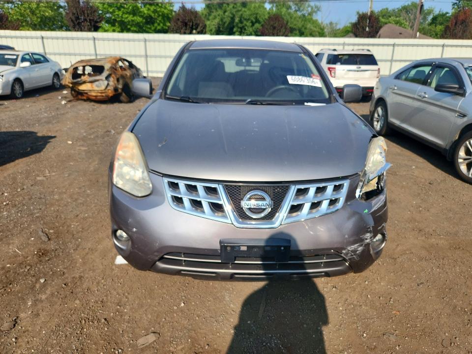 Photo 5 from auction – 2013 NISSAN ROGUE with VIN JN8AS5MV8DW103272