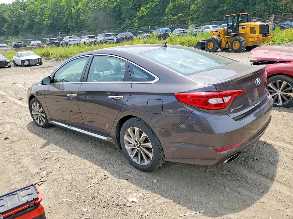 Фото 2 с аукциона – 2016 HYUNDAI SONATA с VIN 5NPE34AF2GH423375