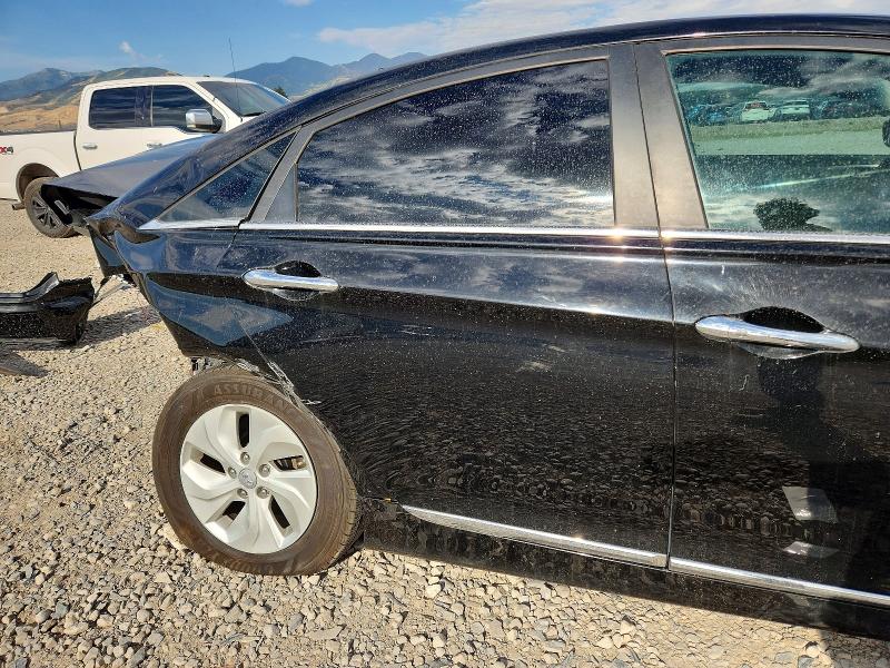 Photo 10 from auction – 2013 HYUNDAI SONATA with VIN KMHEC4A40DA093202
