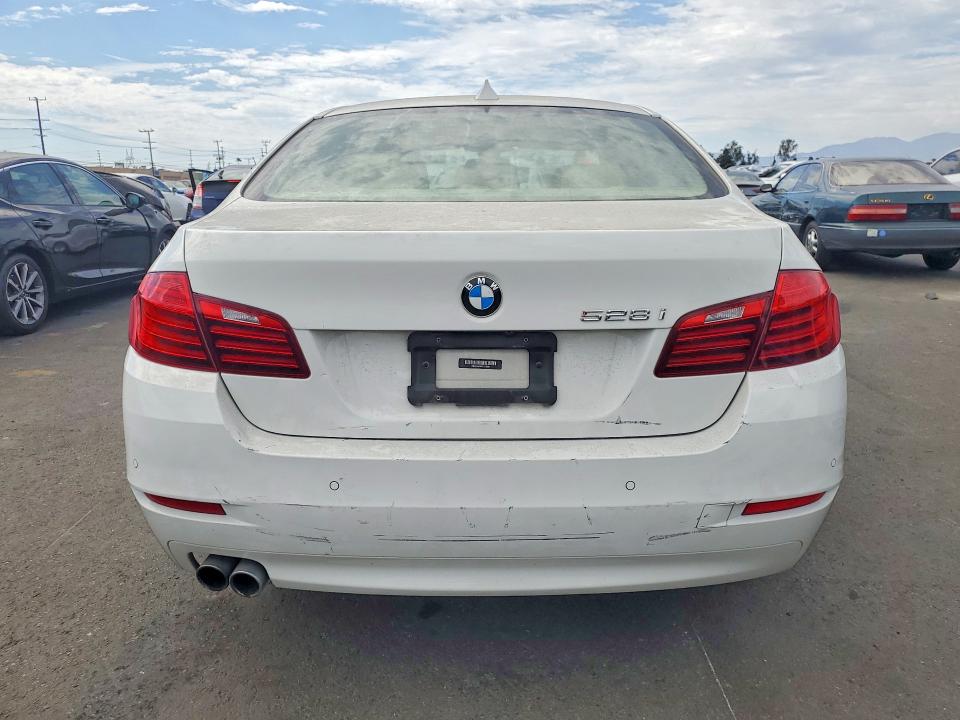 Photo 6 from auction – 2015 BMW 528 with VIN WBA5A5C56FD518684