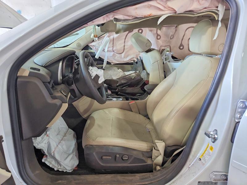 Photo 7 from auction – 2015 CHEVROLET MALIBU with VIN 1G11C5SL0FU152497