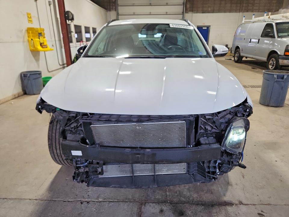 Photo 5 from auction – 2022 HYUNDAI TUCSON with VIN 5NMJCCAE0NH013572