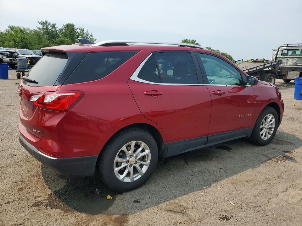 Снимка 3 от търг – 2021 CHEVROLET EQUINOX с VIN 2GNAXUEV4M6155988