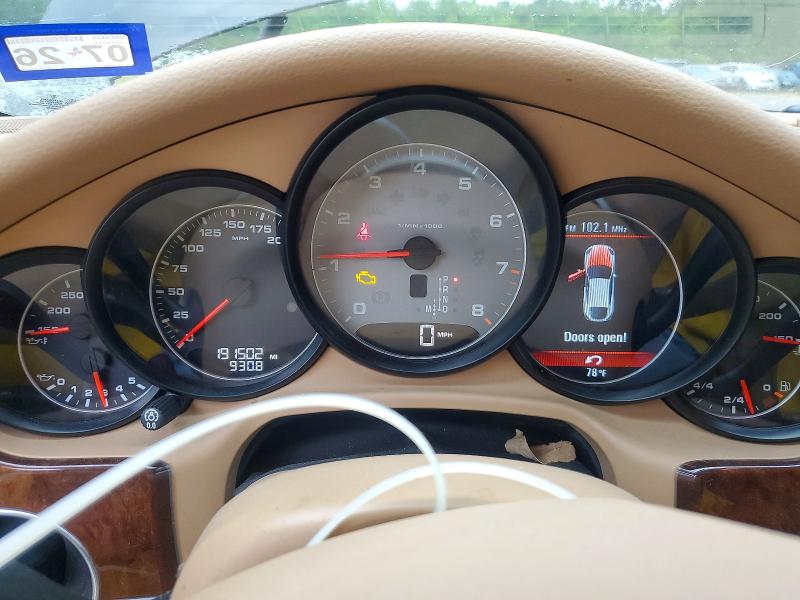 Photo 9 from auction – 2011 PORSCHE PANAMERA with VIN WP0AB2A72BL062555