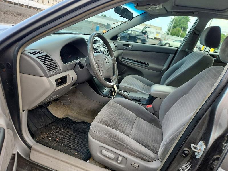 Photo 7 from auction – 2005 TOYOTA CAMRY with VIN 4T1BF30K65U617831