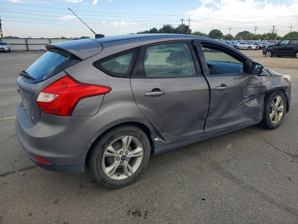 Photo 3 from auction – 2013 FORD FOCUS with VIN 1FADP3K22DL238035