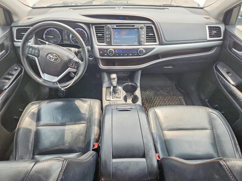 Photo 8 from auction – 2015 TOYOTA HIGHLANDER with VIN 5TDKKRFH8FS113284