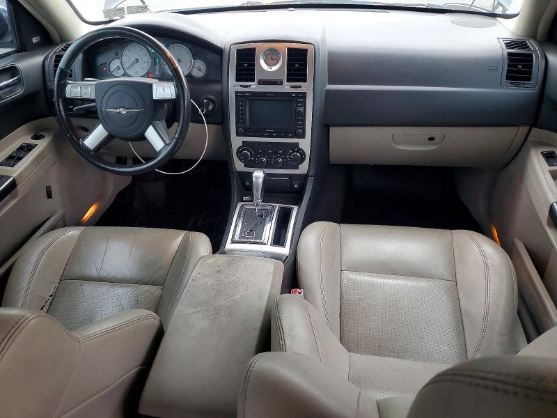 Photo 8 from auction – 2006 CHRYSLER 300C with VIN 2C3KA63H36H425571