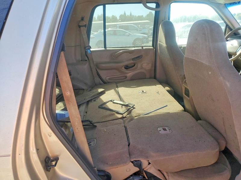 Photo 11 from auction – 1999 FORD EXPEDITION with VIN 1FMPU18L0XLB16813