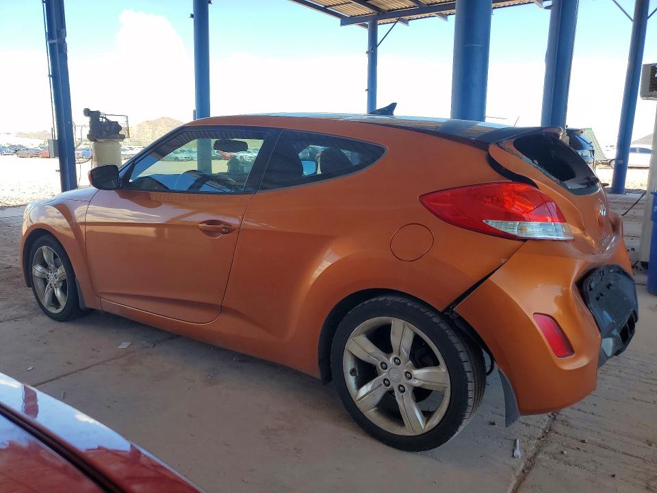 Photo 2 from auction – 2014 HYUNDAI VELOSTER with VIN KMHTC6AD6EU215340